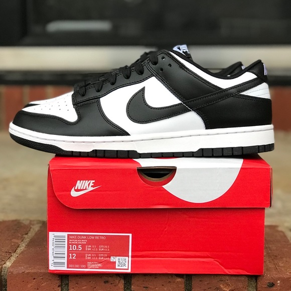 Nike Dunk Low Black / White ‘Panda’ - Picture 4 of 12